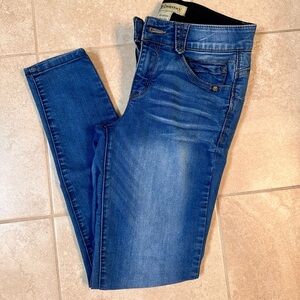 Democracy Ab’solution Women’s Skinny Jean Sz 4
